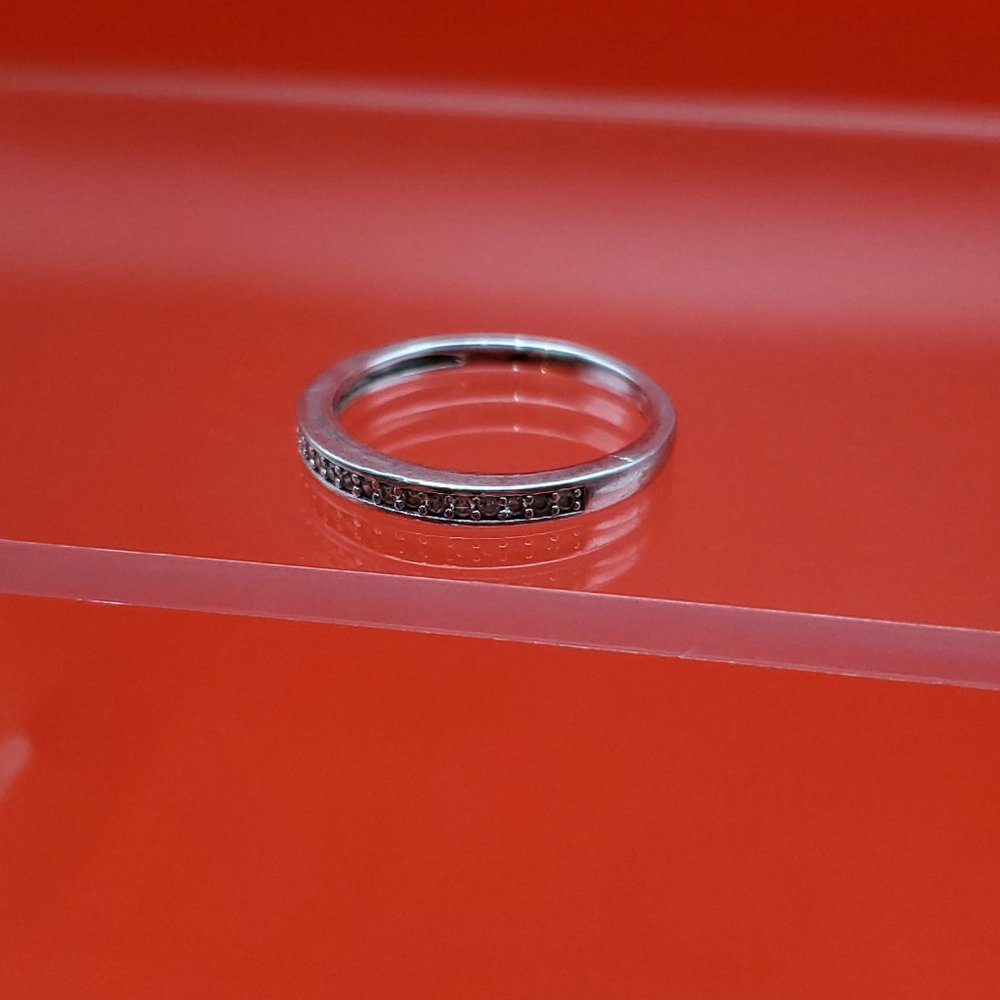 Size 6 925 Sterling Silver Cute Dainty Clear CZ Gems Ring - Picture 2 of 8